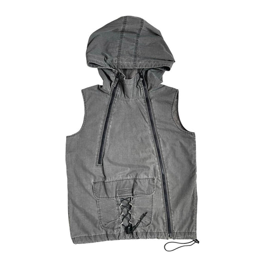 sleeveless hooded vest