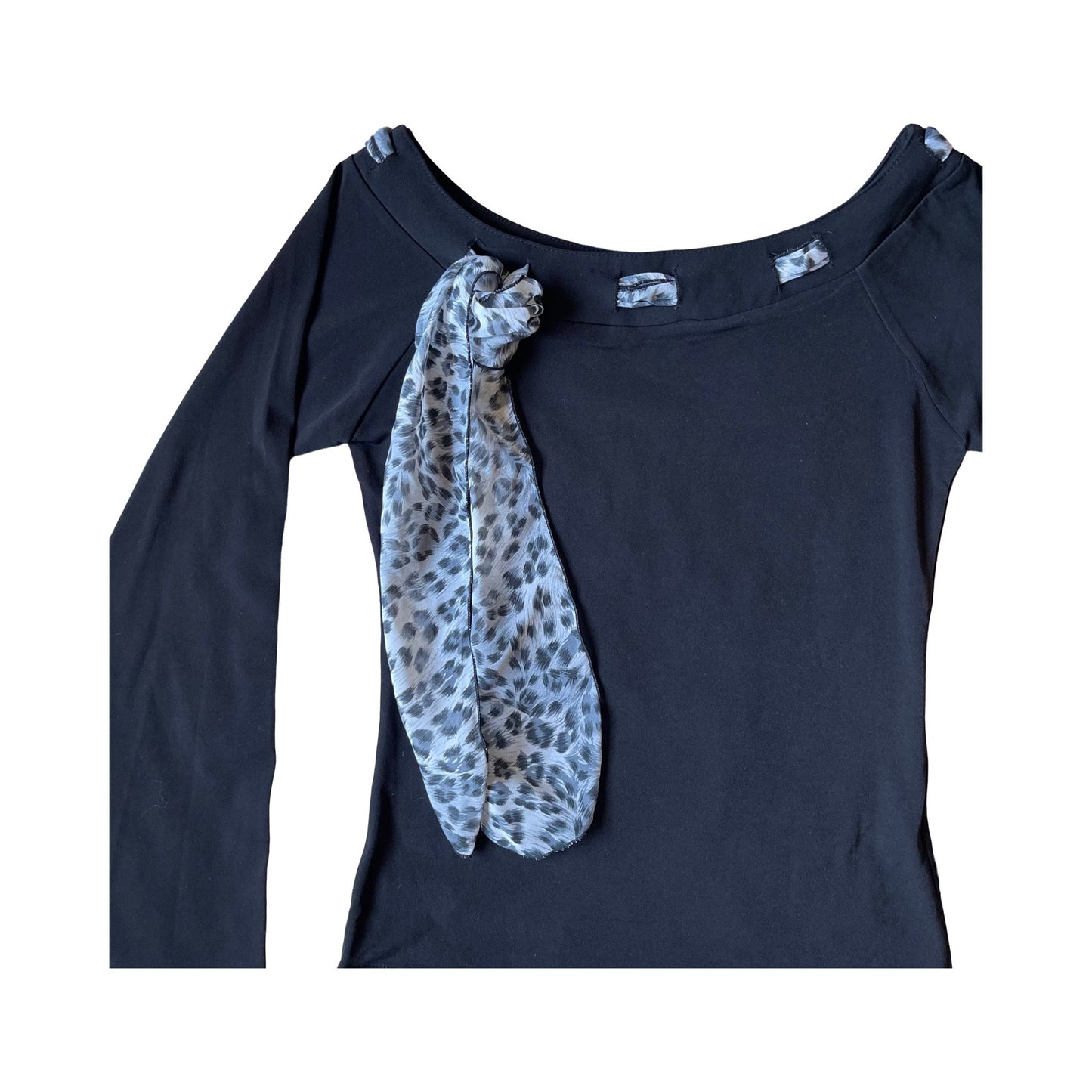 leopard tie boat neck longsleeve