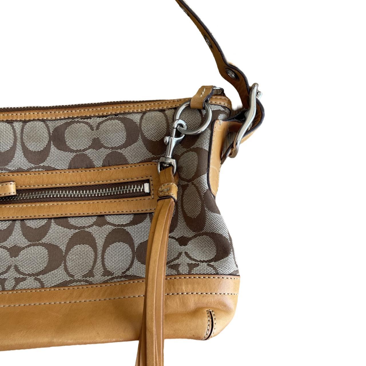 coach tassle shoulder bag